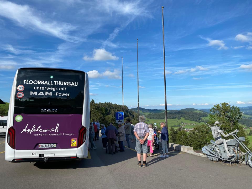 mmer gut unterwegs im Apfelcar
