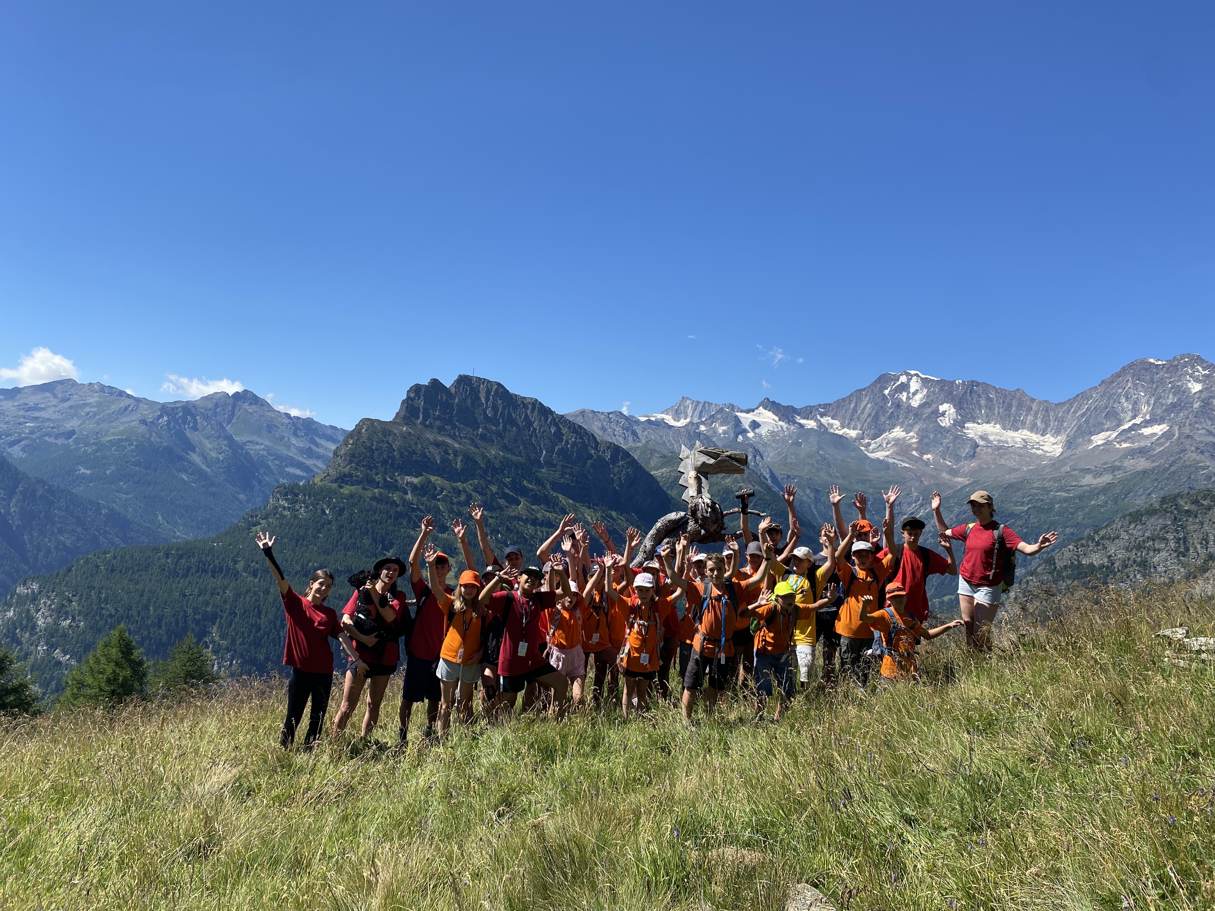 Gruppenfotot der Jubla-Schar im schönen Wallis